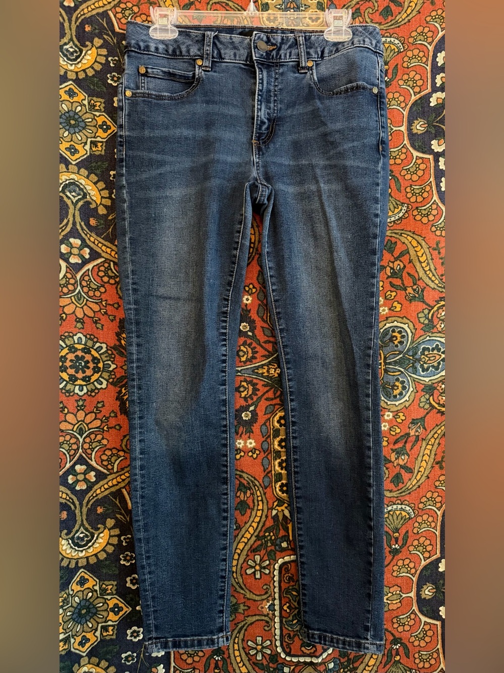 Tahari Dark Blue Slim Ankle Jeans size 8